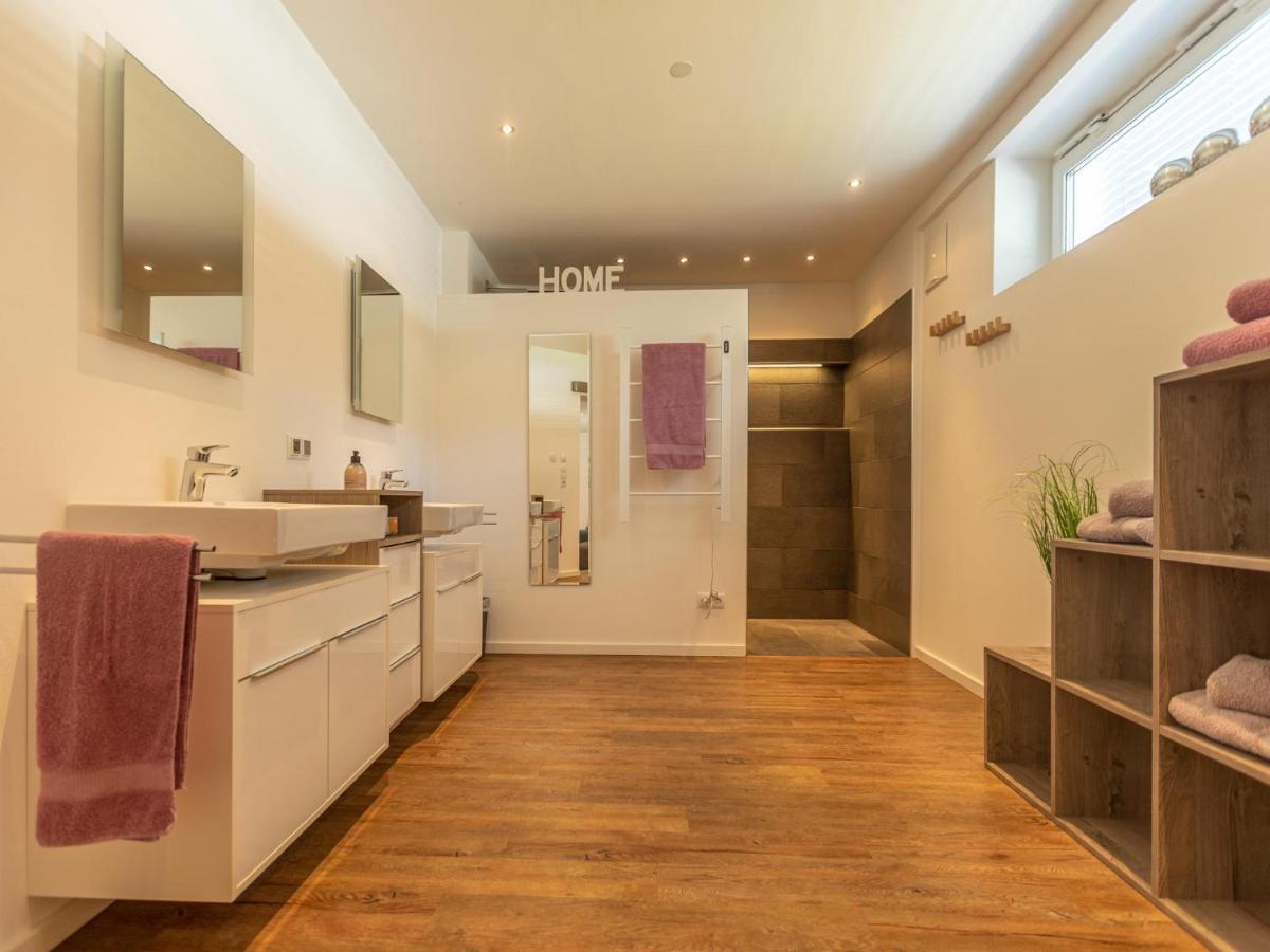 Studio 7 Niedernsill Luaran gambar